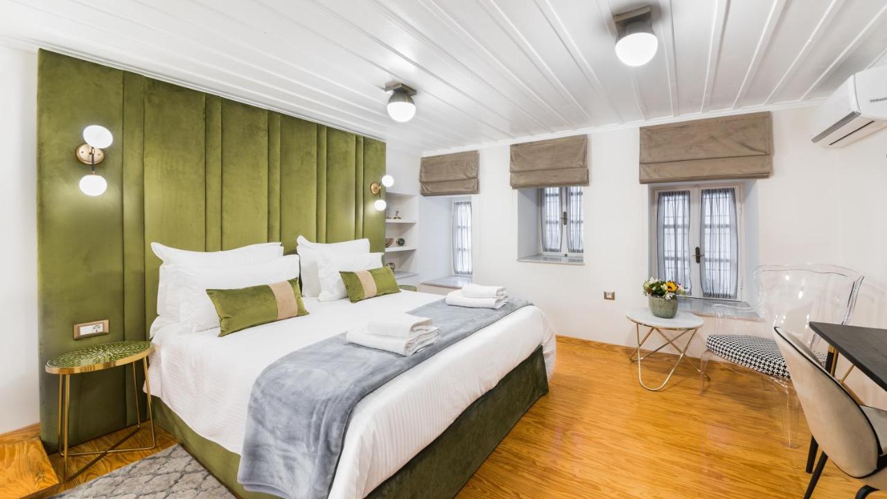 Mavrogenous Luxury Apartments Nafplio Eksteriør billede