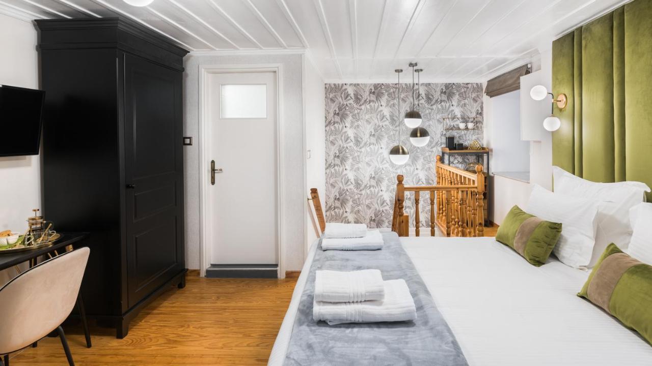 Mavrogenous Luxury Apartments Nafplio Eksteriør billede